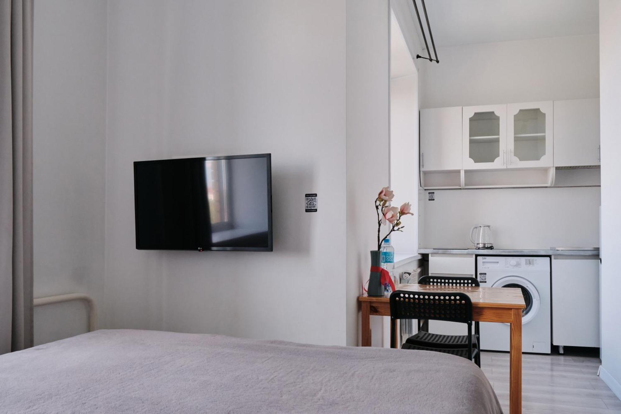 Seven City Apartments Semei Exterior foto