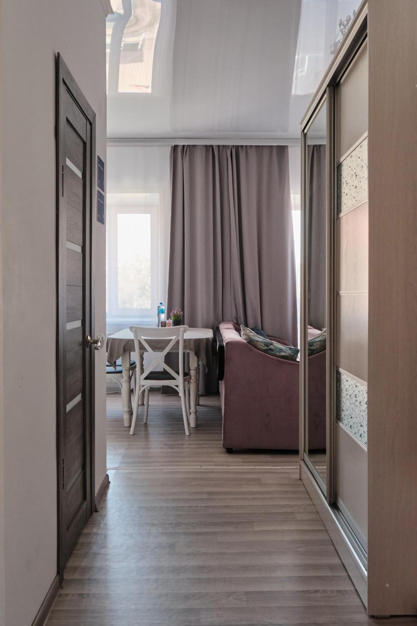 Seven City Apartments Semei Exterior foto